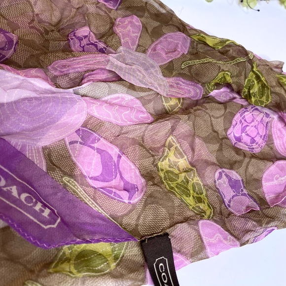 Coach| Scarf - Picture 3 of 3